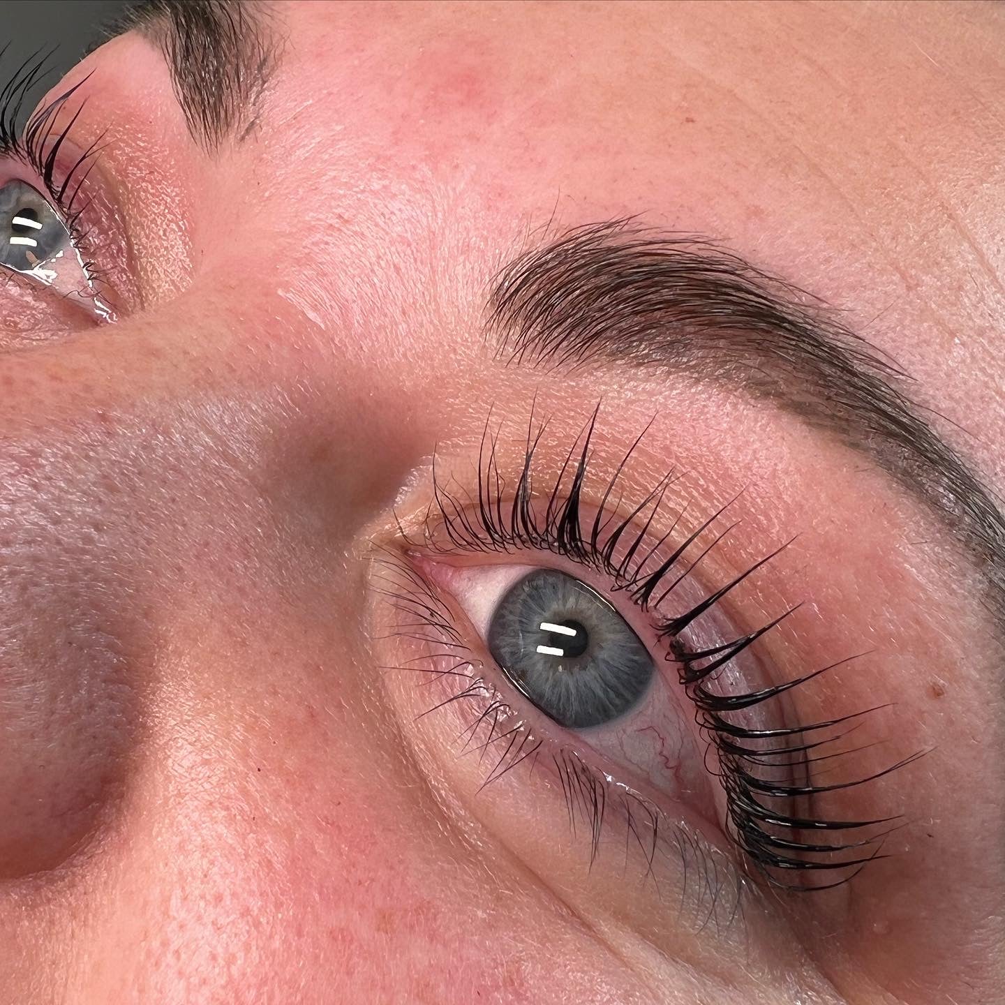 Lash lift med farve